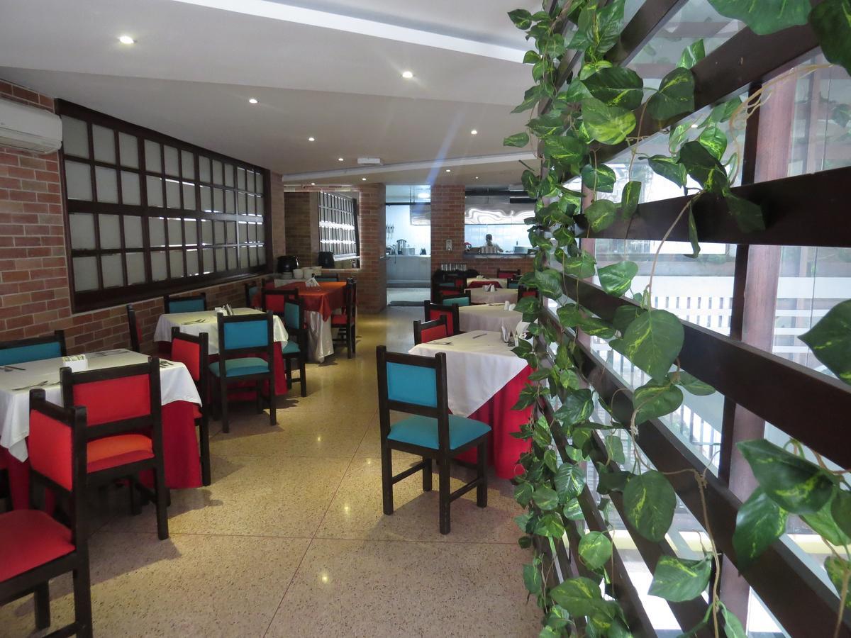 Hotel Leon Dorado Bucaramanga Exterior foto
